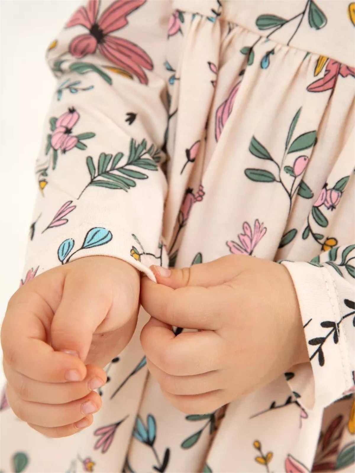 Платье хлопковое в садик с длинным рукавом 