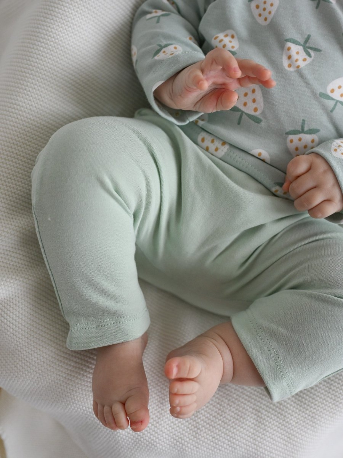 Костюм для новорожденных домашний 