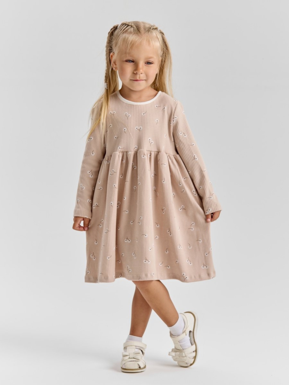 Платье хлопковое с длинным рукавом в садик 