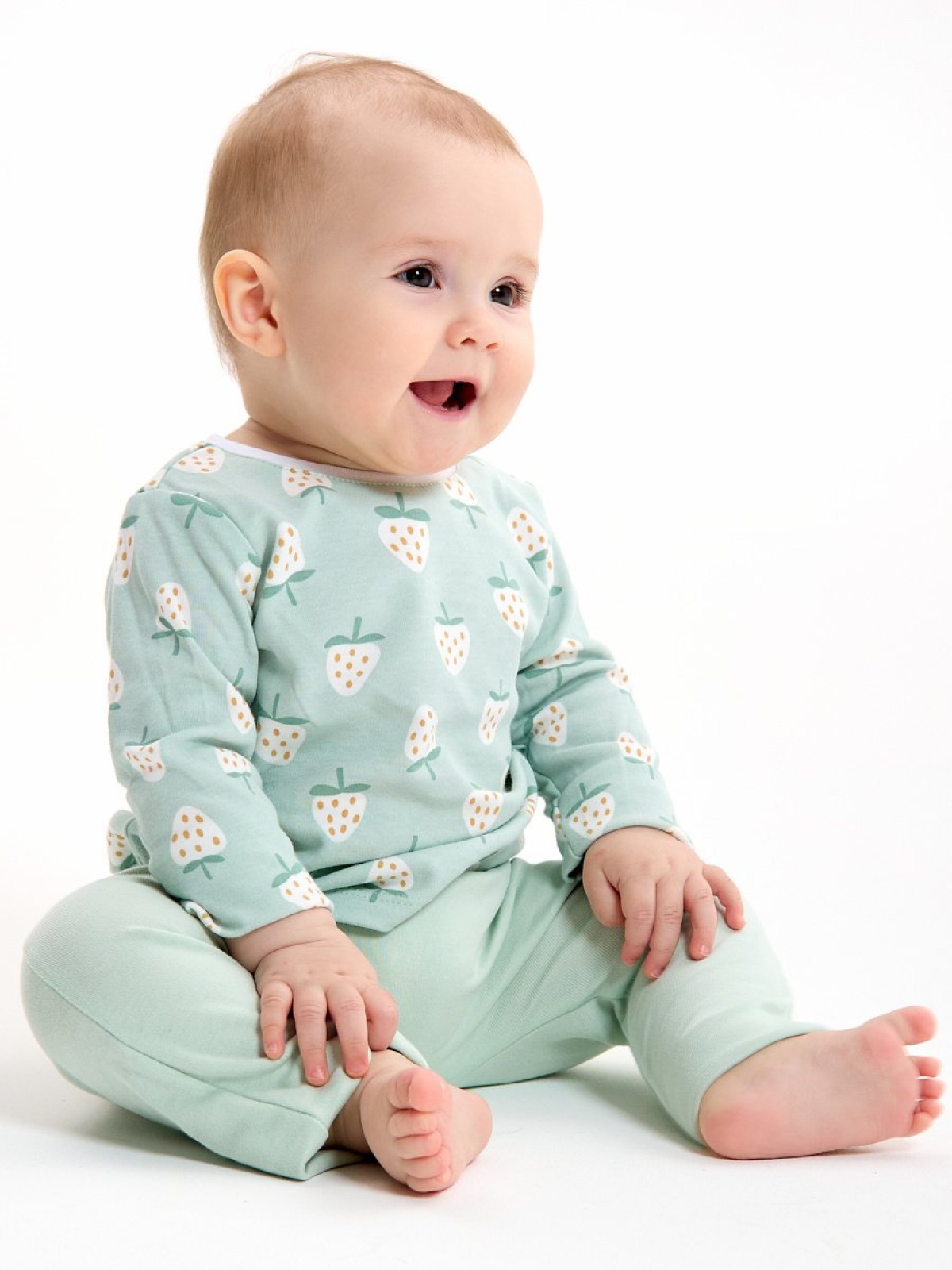 Костюм для новорожденных домашний 