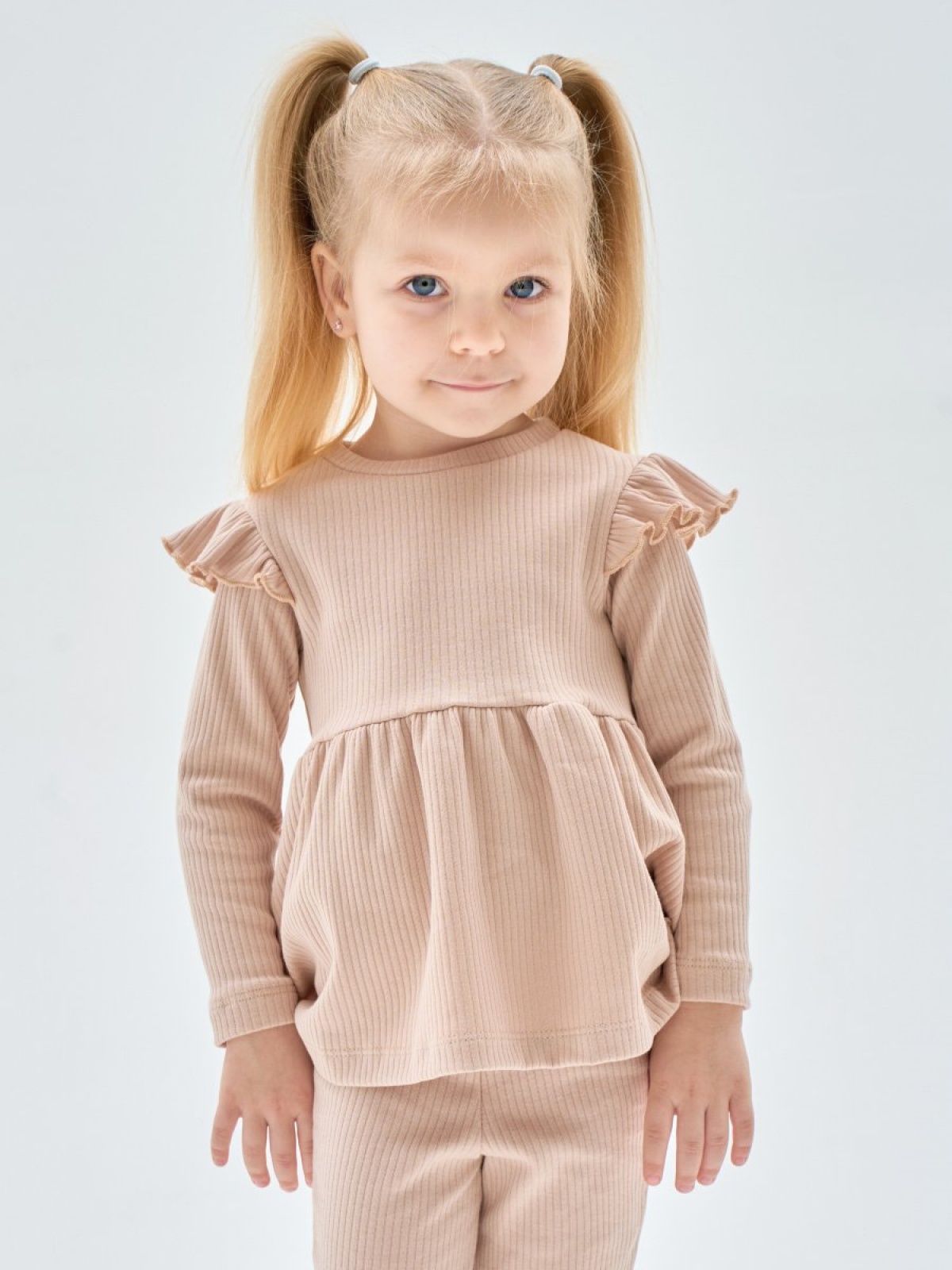 Костюм детский с брюками в рубчик