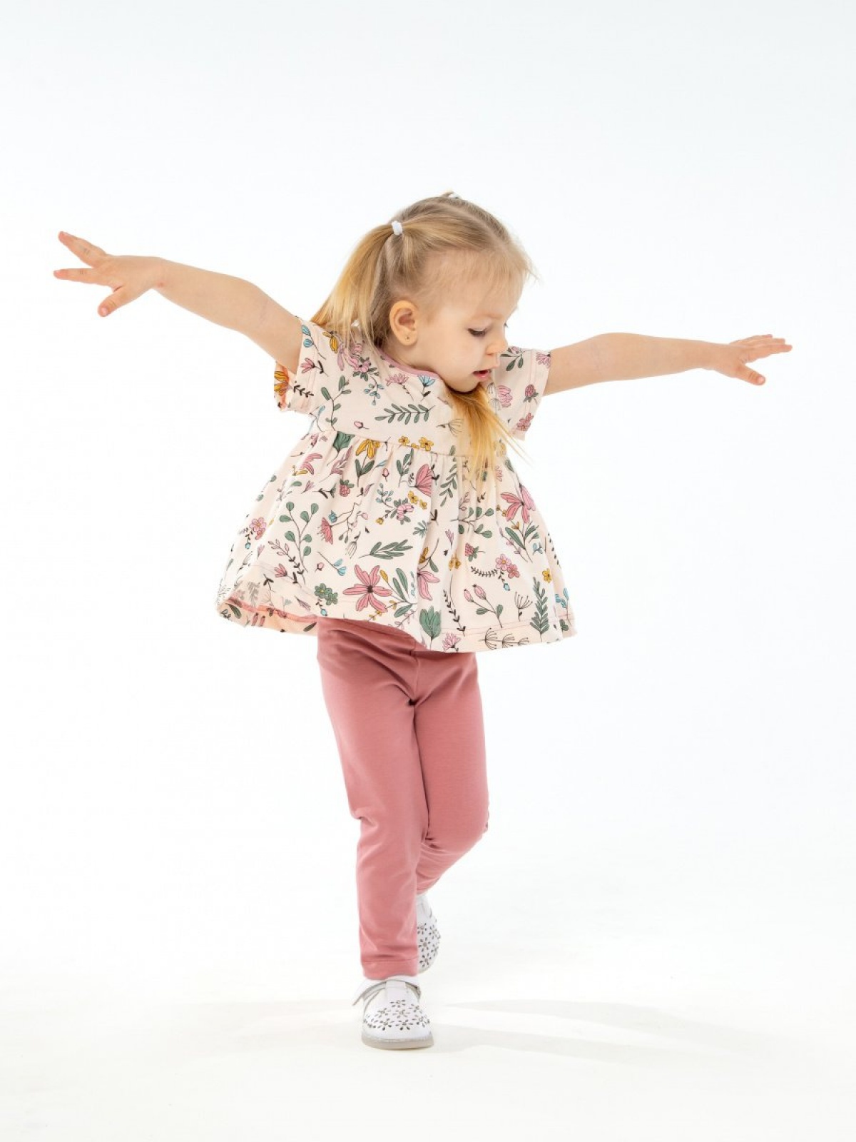 Костюм детский в садик с коротким рукавом 