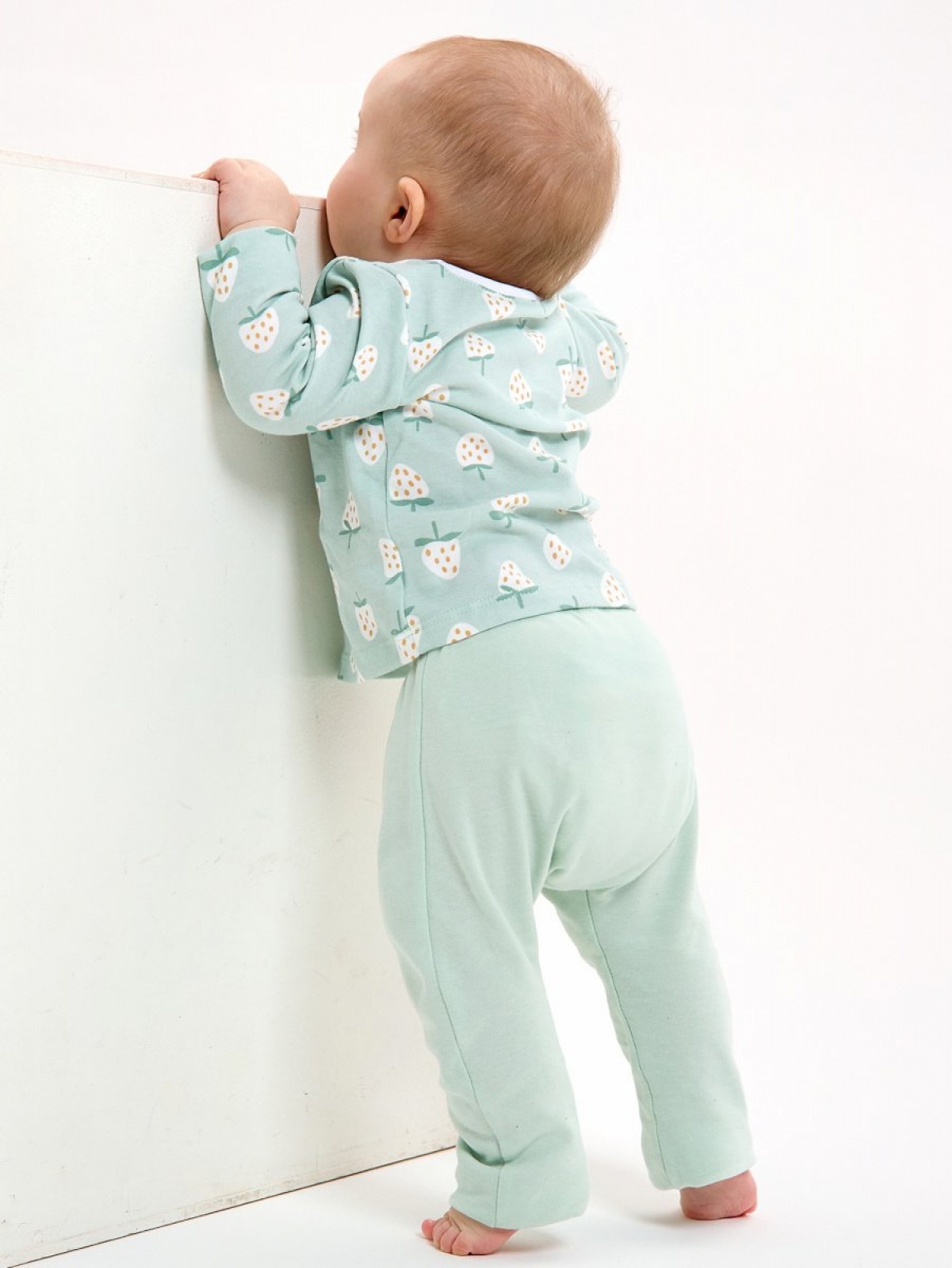 Костюм для новорожденных домашний 