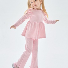 Костюм&nbsp;для девочки (лонгслив&nbsp;+&nbsp;брюки):


	Лонгслив &mdash; удлинённая кофточка с д...