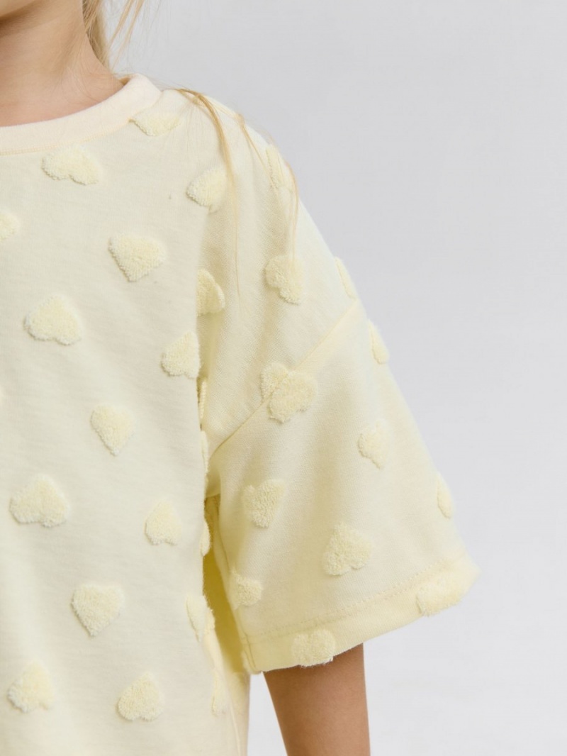 Костюм для девочки в садик футболка и леггинсы